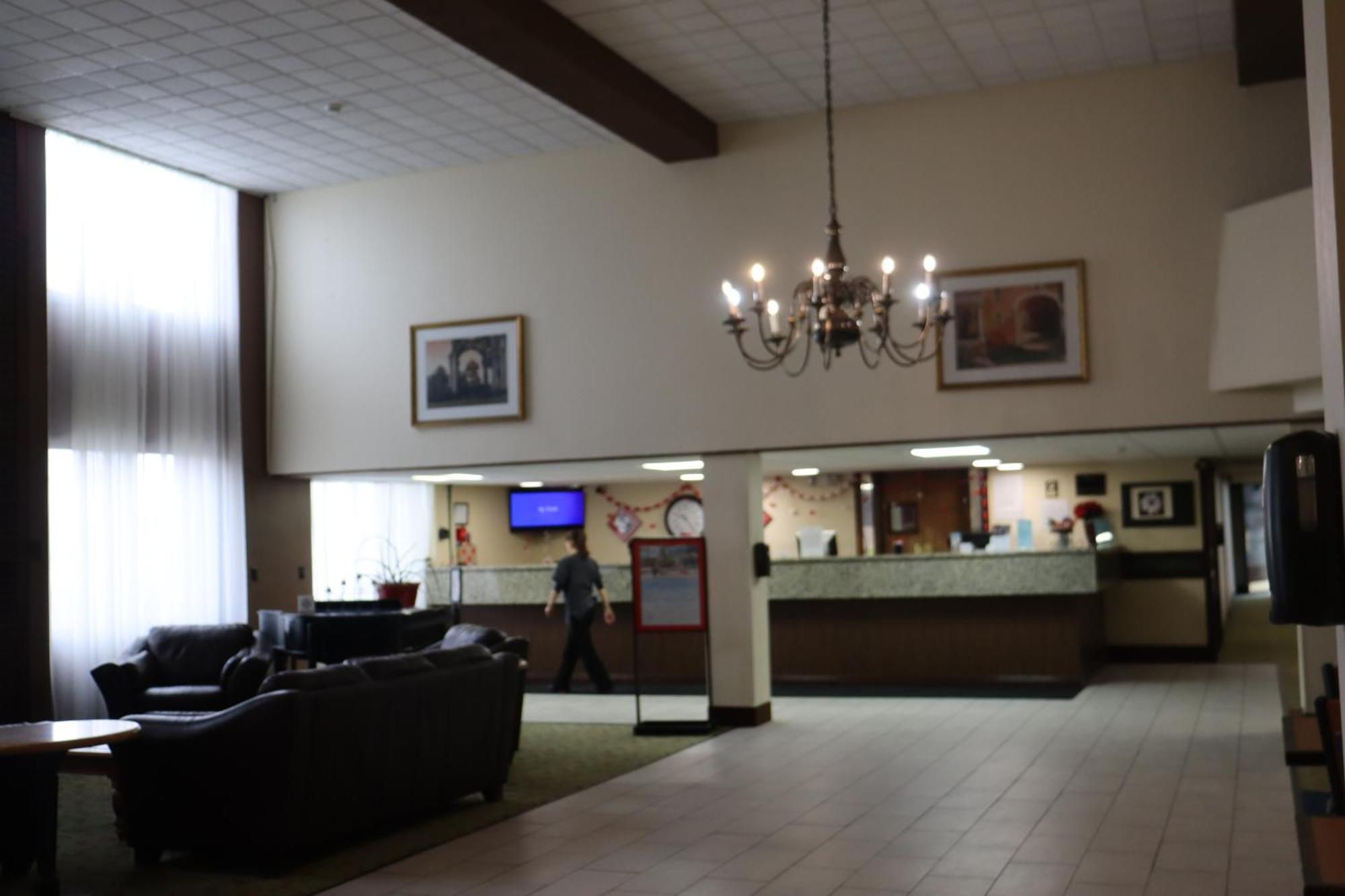 Clarion Hotel Lansing Exteriör bild